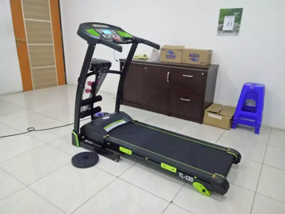 Treadmill elektrik tipe Tl 130