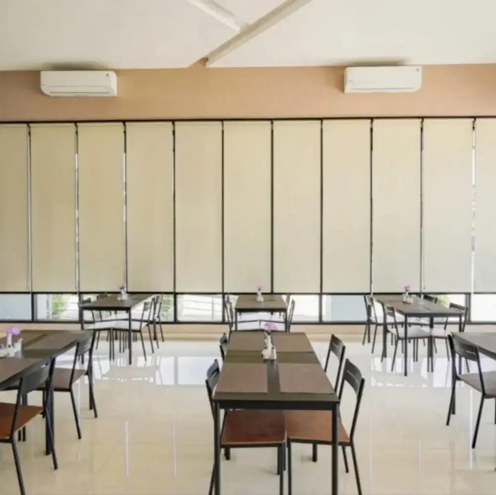Roller blind rumah kantor
