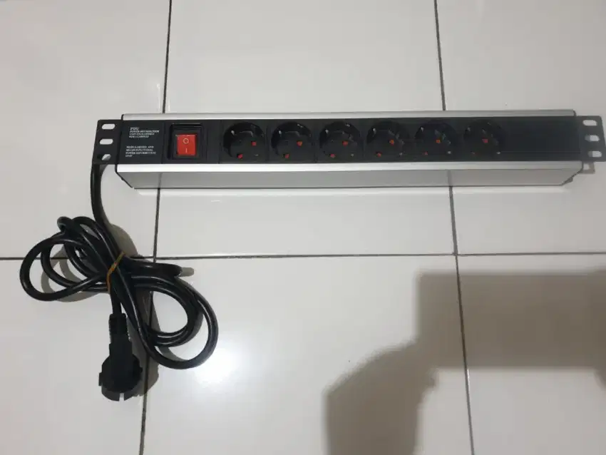Colokan stop kontak