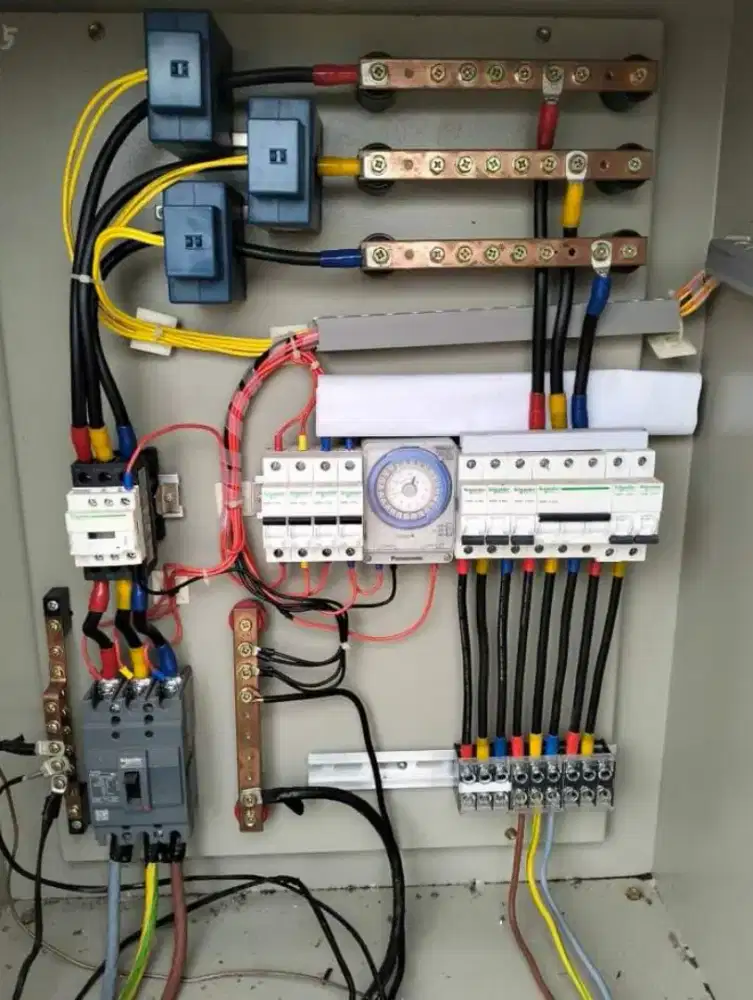 Tukang listrik Medan sekitar