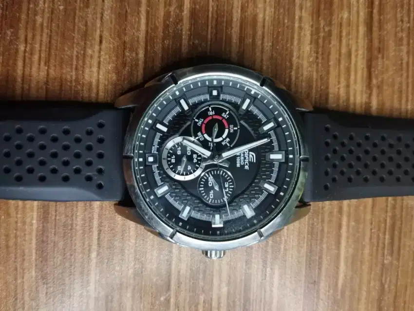 CASIO EDIFICE EF 327 D- 1A1