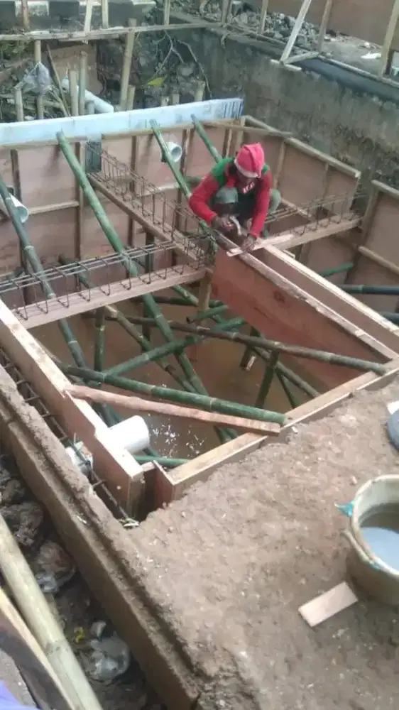 Bongkar pasang atap baja ringan 048