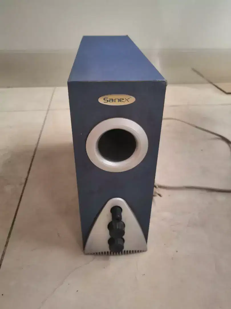 Speaker sanex retro