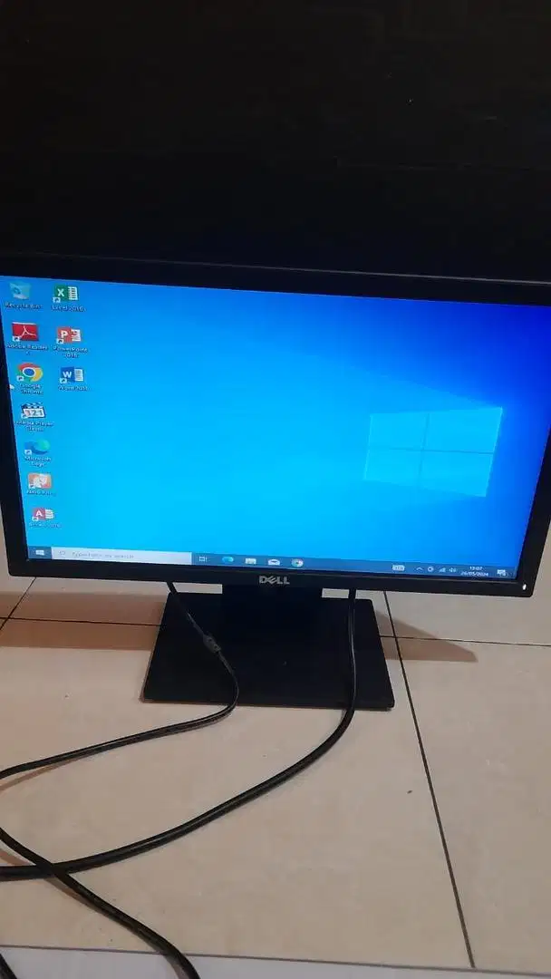 Terima sebanyak-banyak nya komputer bekas ex lelangan kantor monitor
