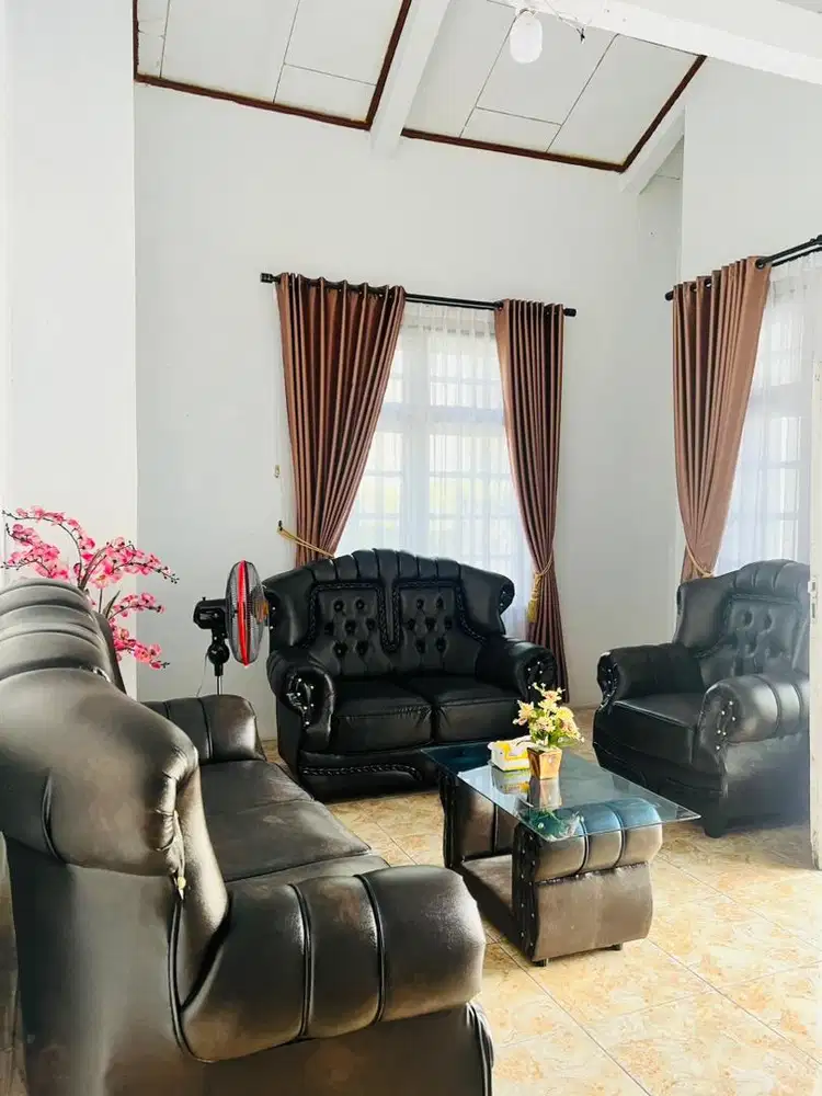 Rumah strategis Nego bonus dapat 2 kios, akses di jalan provinsi, luas