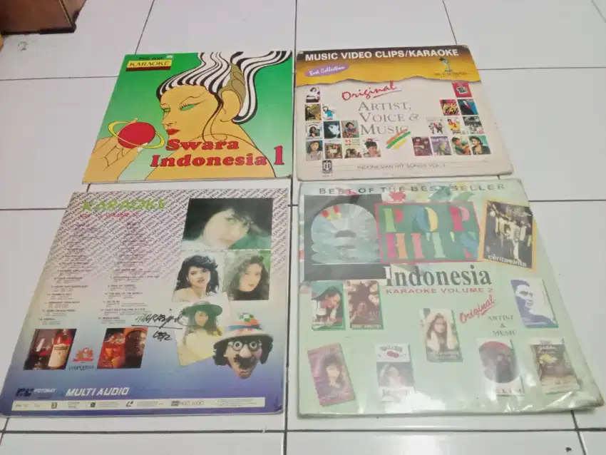 Borongan 8 pcs kaset laser disc karaoke