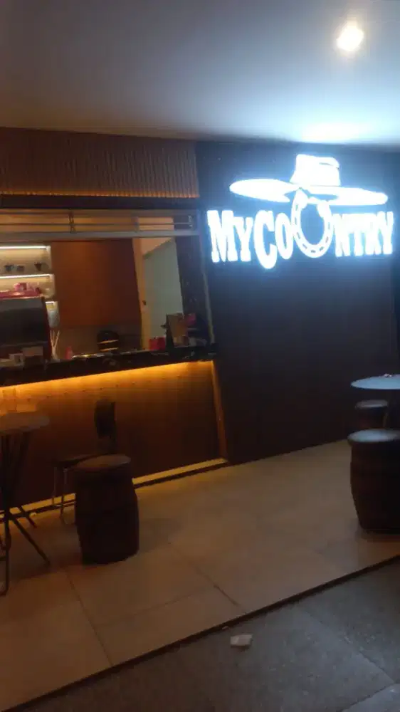 Lowongan OB dan Waitress