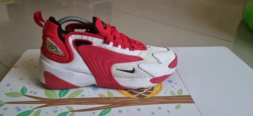 Nike Zoom 2000 Red