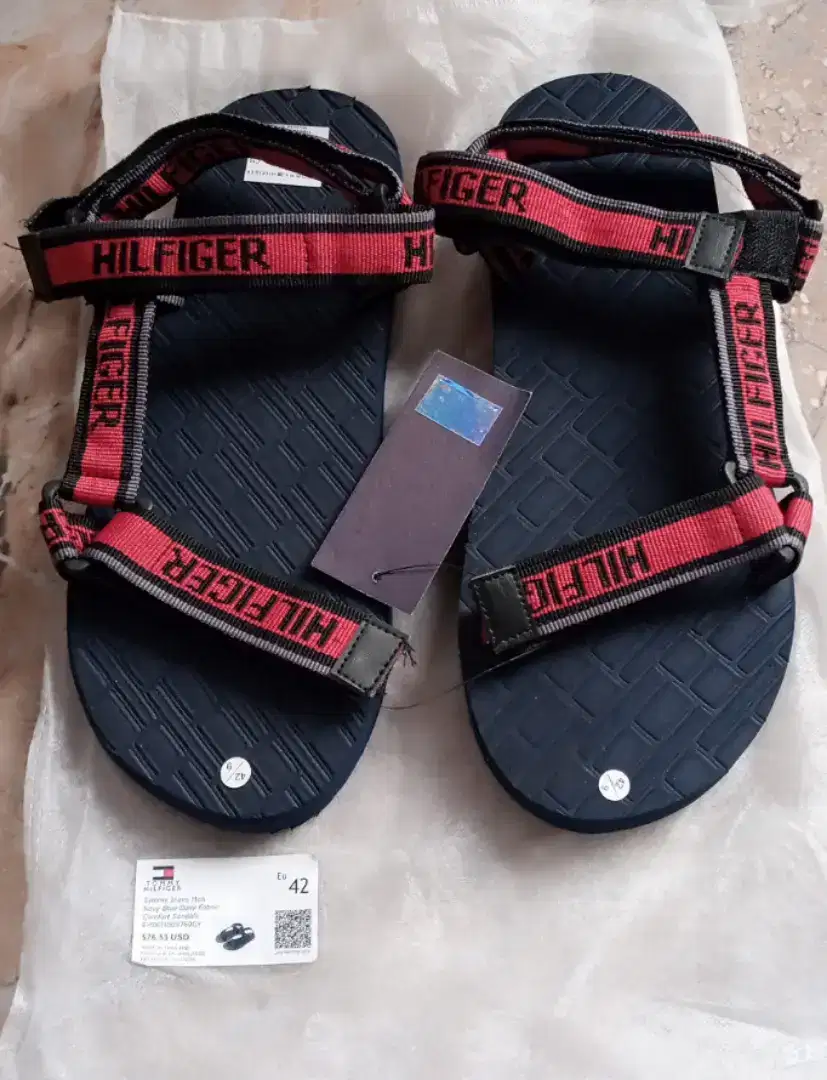 Sandal Gunung TOMM HILFINGER Slide light Original Made in Thailand