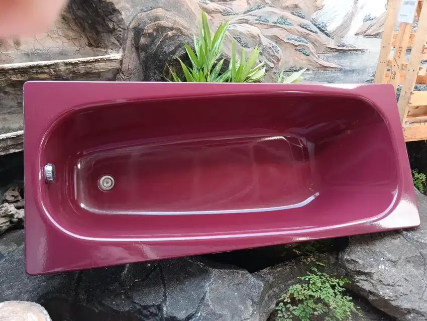 Bath up mandi bak merah marun belas