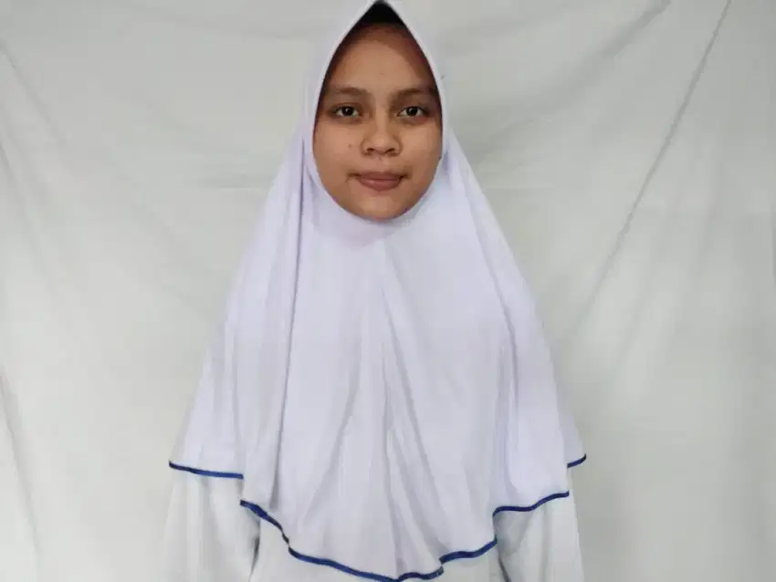 Kerudung Jilbab Instan Perawat Bidan Putih Polos List Biru