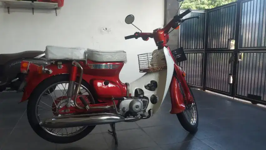 Honda C70 tahun 76