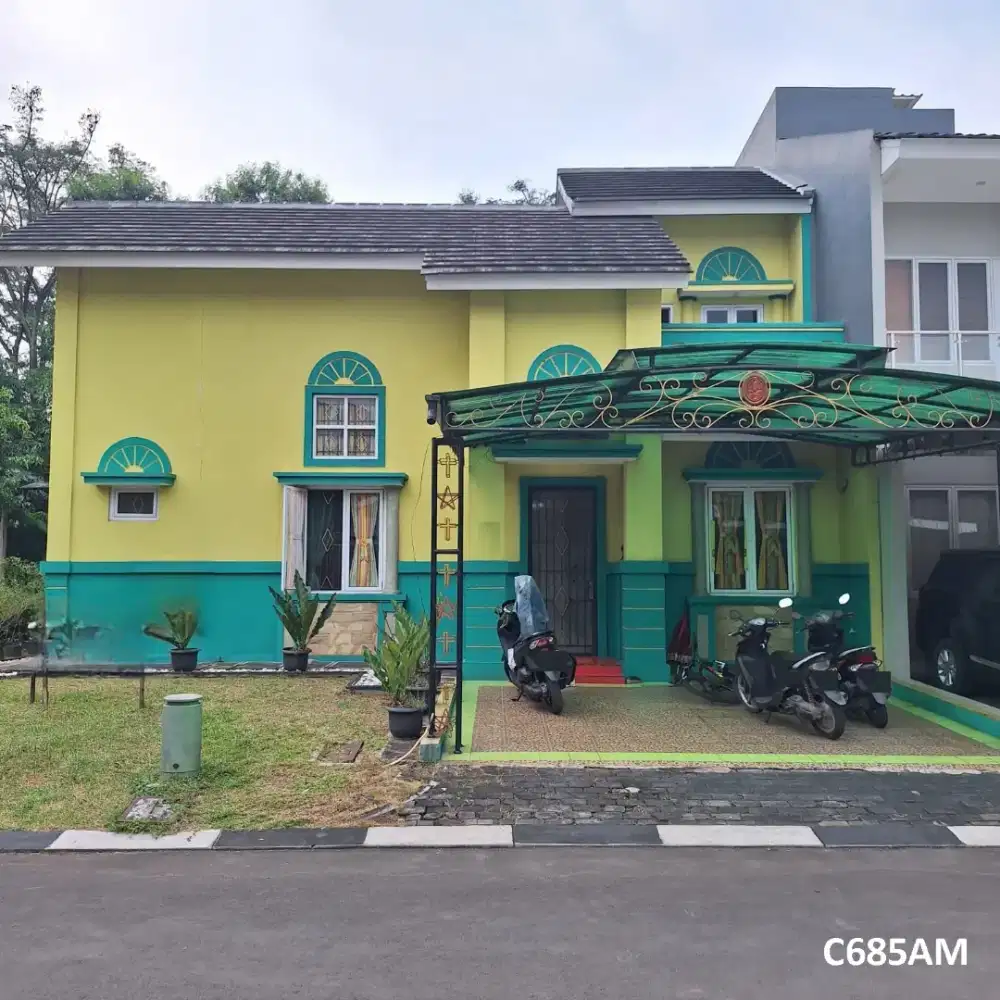 Rumah Hoek 2 lantai 200/221 di Kota Wisata Cibubur