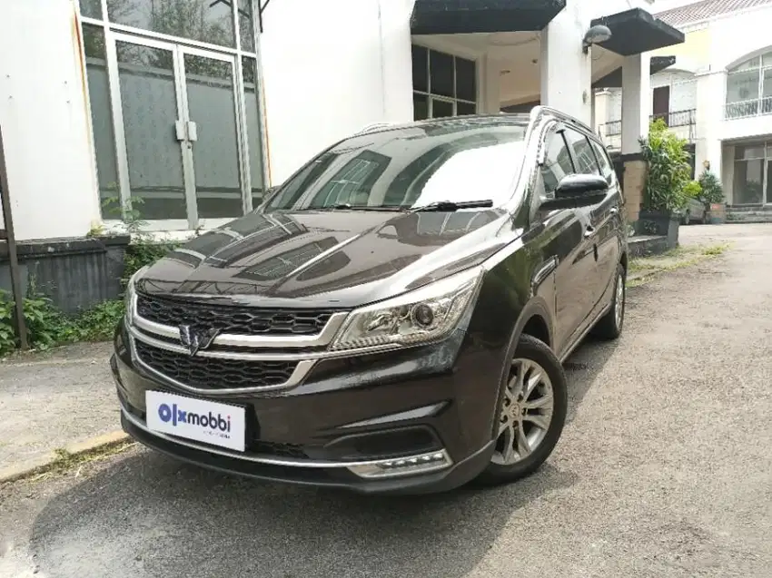 Like new - WULING CORTEZ 1.5S T LUX BENSIN A/T 2021 HITAM