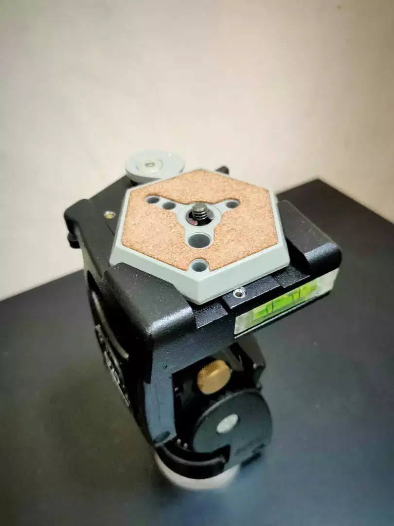 Head Manfrotto type 3 D STANDARD CAMERA HEAD 029 Made in Italy!