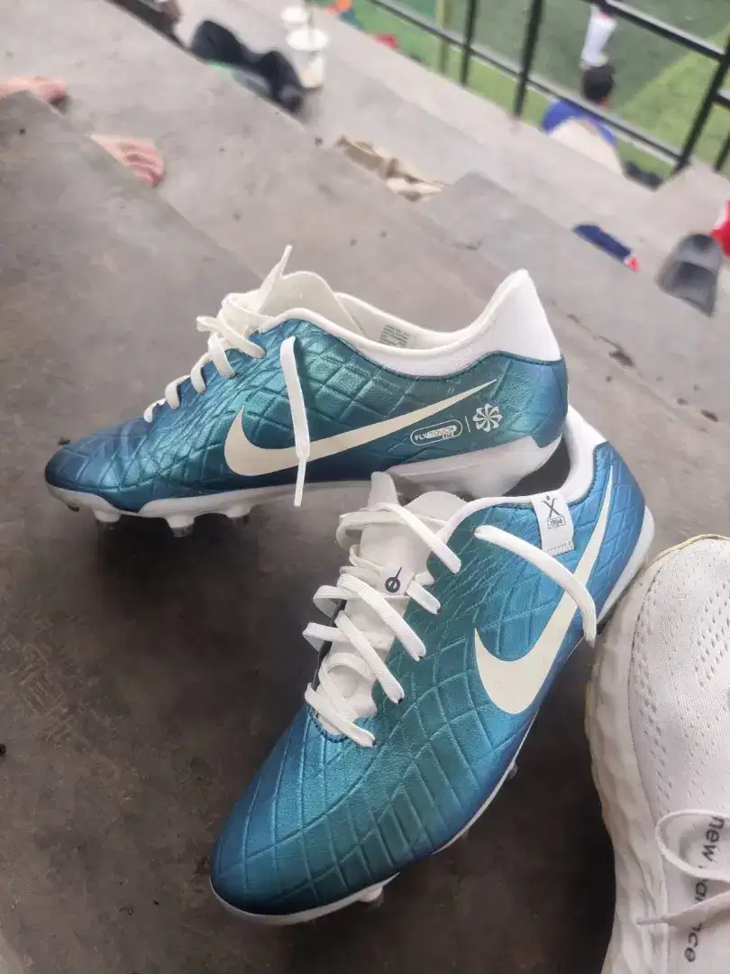 Sepatu sepakbola minisoccer