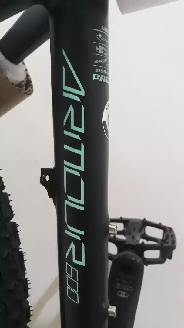 PACIFIC ARMOUR 600 Carbon! Size 19 Wheel 27.5