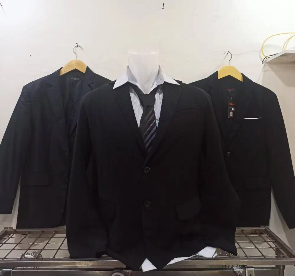 Blazer jas pria casual dan modric