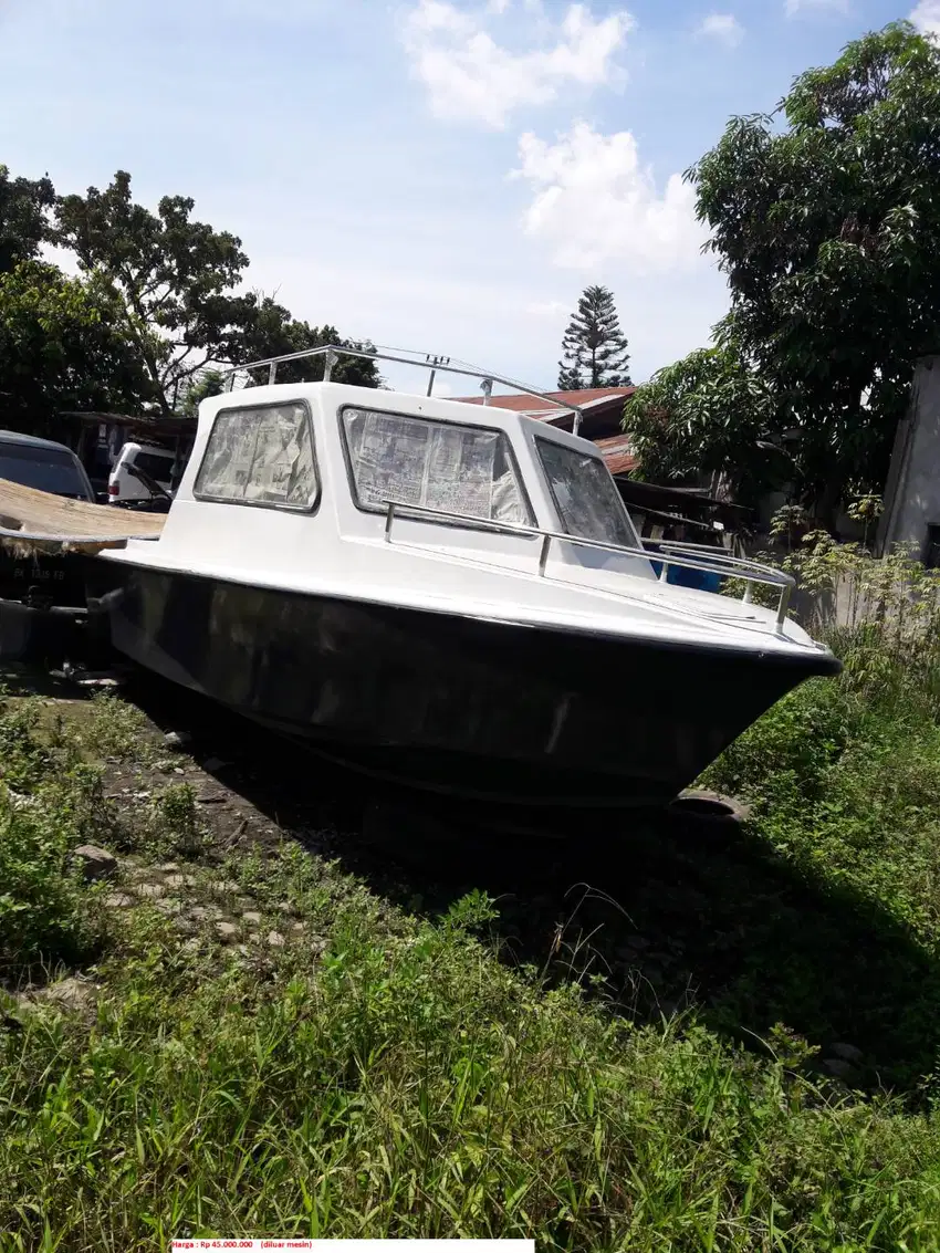 Boat Perahu Fibeglass cocok buat mancing/rekreasi