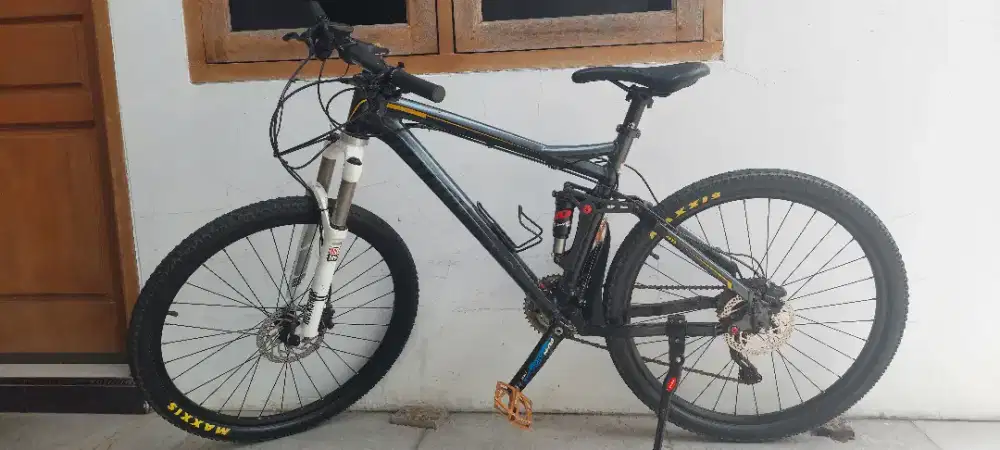 Sepeda united patrol 411 series