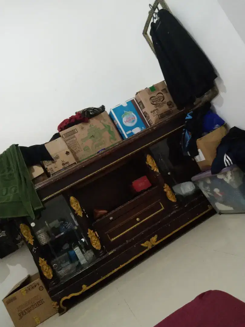 Meja tv mebel kayu