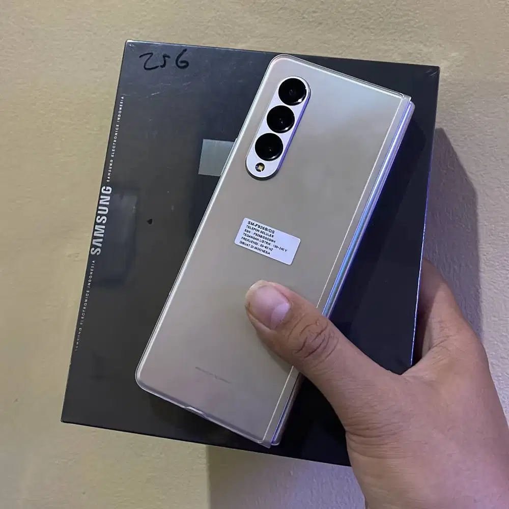 Dibeli Samsung fold 5 512Gb series all tipe tawarin baru seken