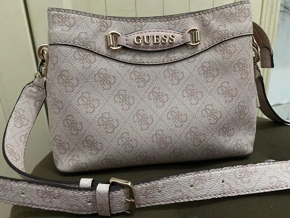 Preloved Tas Guess Original