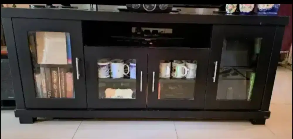 MEJA TV/KABINET SERBAGUNA