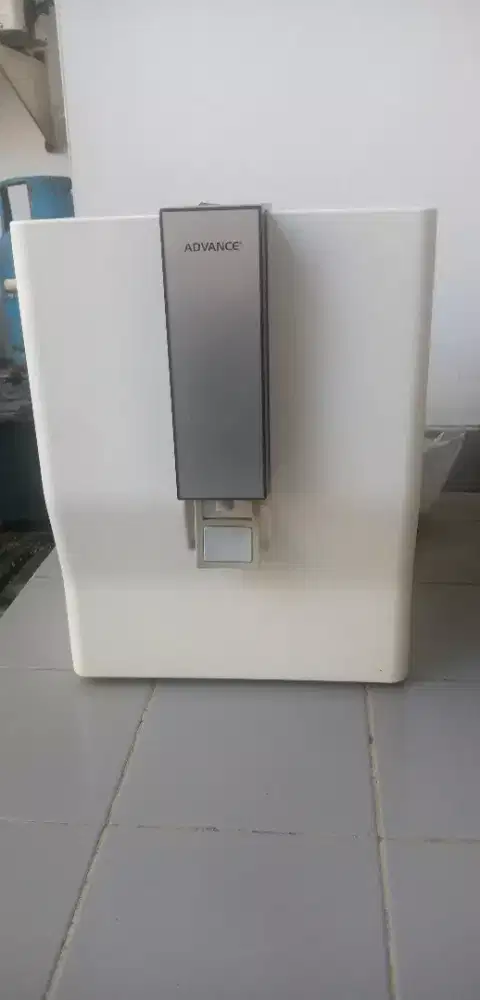 RO water purifier type ws 8817 produksi 190 liter per hari dgn slang