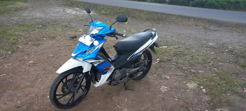 Suzuki Shogun Axelo 125 R