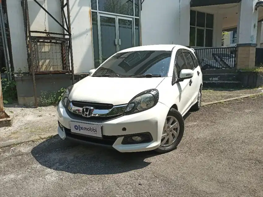 like new - HONDA MOBILIO 1.5 E BENSIN M/T 2014 PUTIH