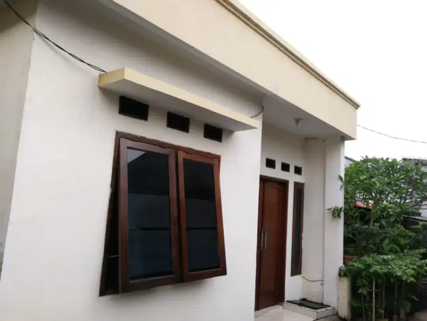 Rumah minimalis disewakan tahunan/bulanan