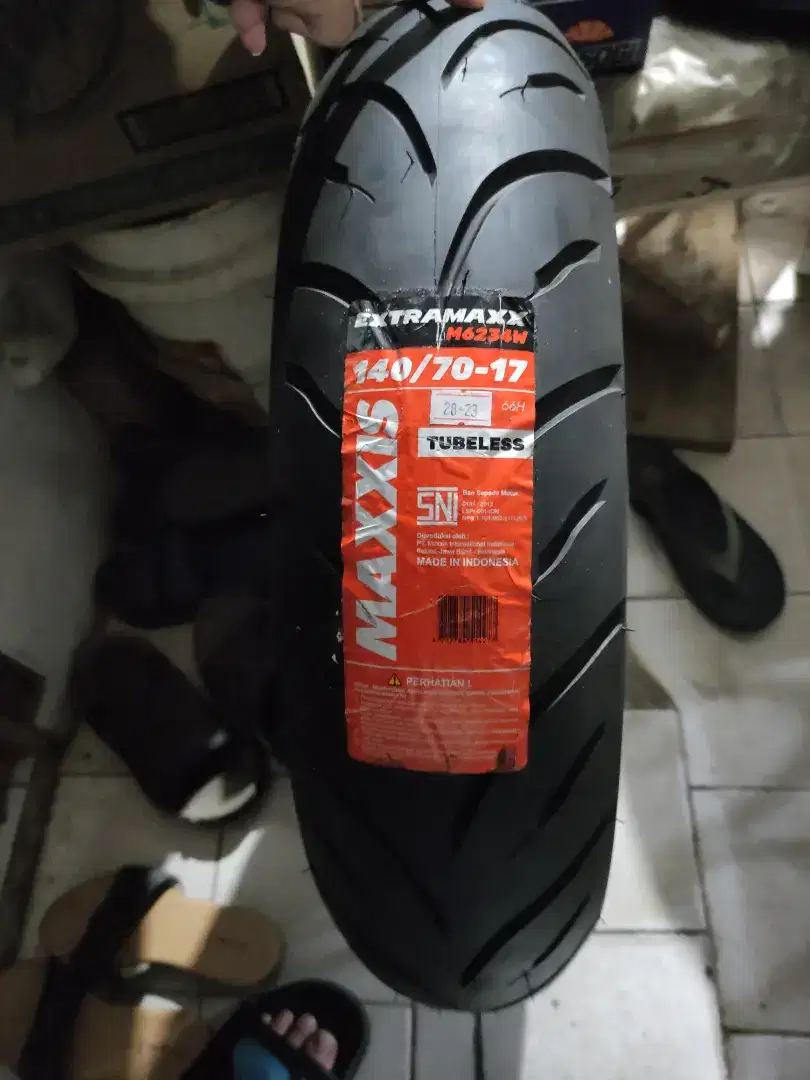 Ban maxxis extramaxx ( nego sampai jadi )