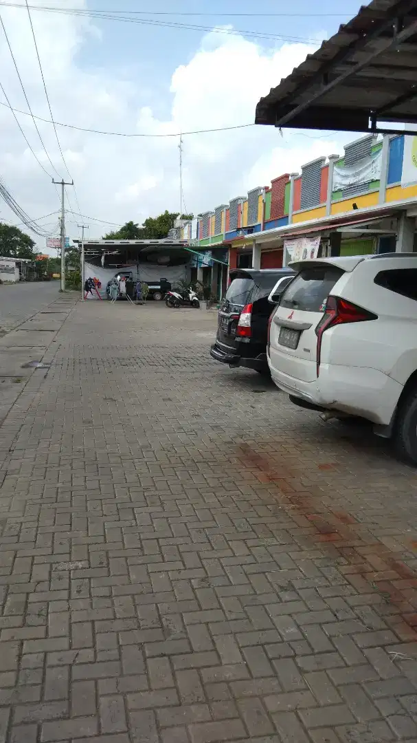 Ruko Dijual atau Disewakan di Grand Sutra Rajeg