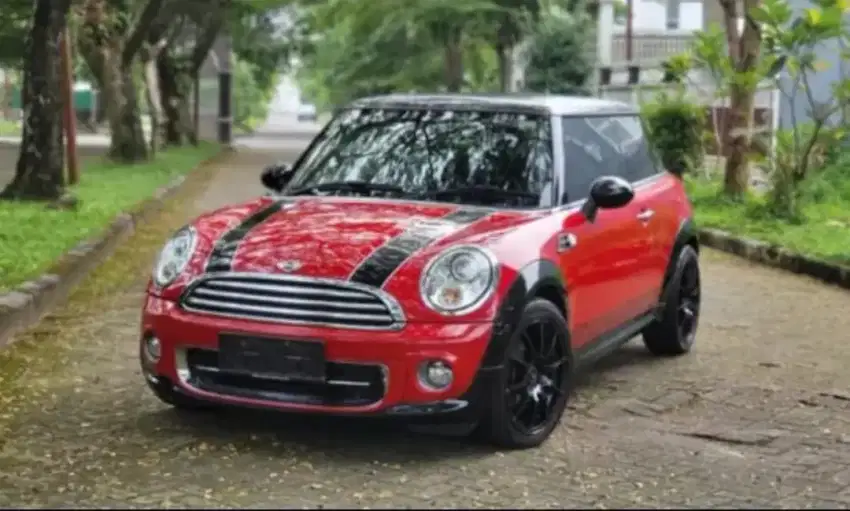 Mini Cooper 1.6 A/T 2012
Limited Edition 3 Door Classic