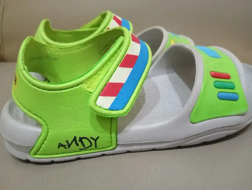 Sandal anak Andy Lightyear