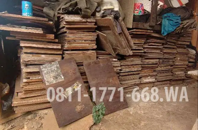 Jual borongan Tumpukan potongan kayu jati