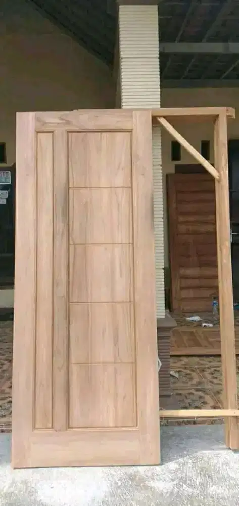 Pintu Paket 1 rumah 7,5jt