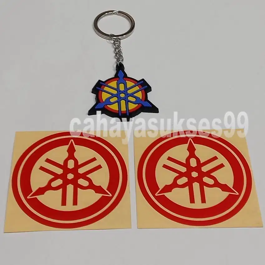 Koleksi Souvenir Gantungan Kunci Logo YAMAHA Karet Keychain Motor