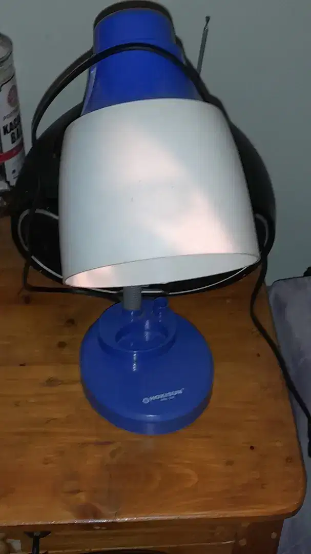 Mau jual lampu meja bekas