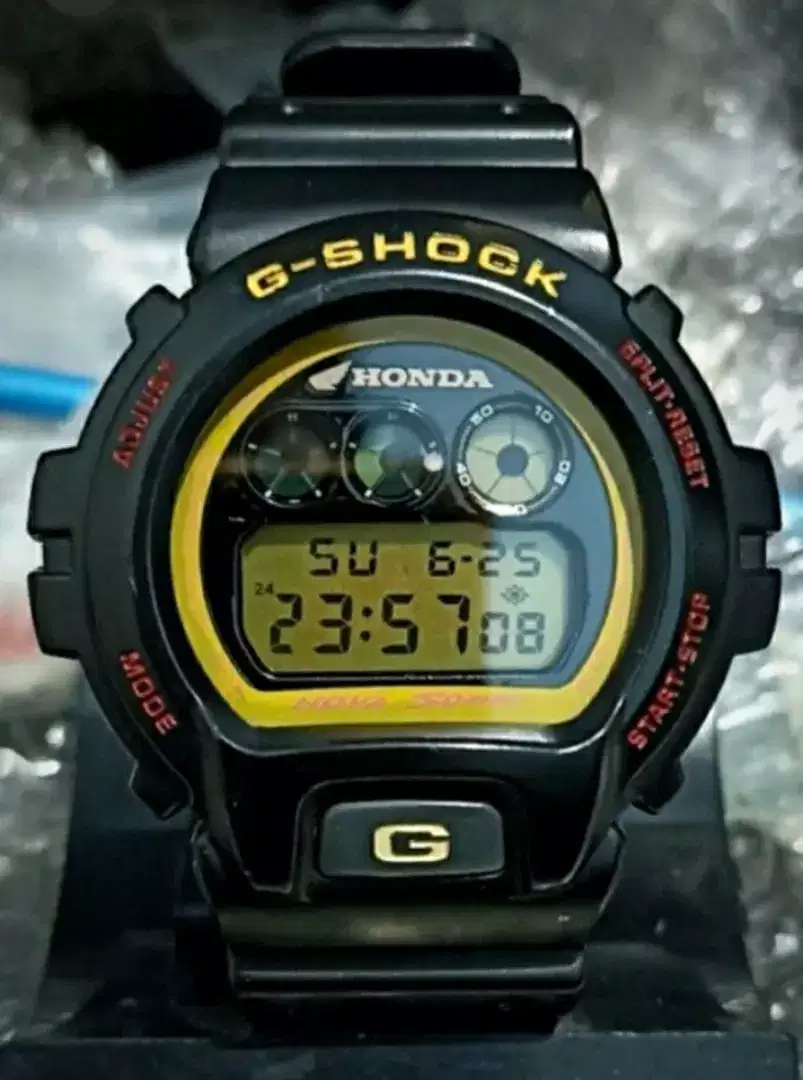 Casio G-Shock gshock DW-6900 Honda Nova Sonic (Limited Edition)