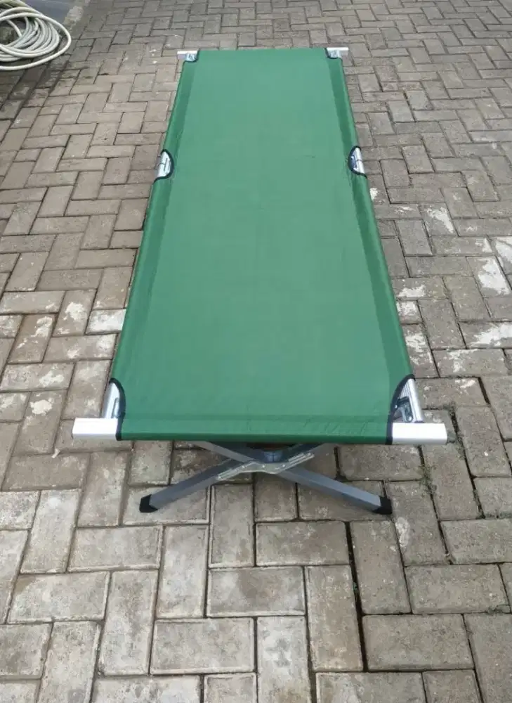 Velbet rangka almunium