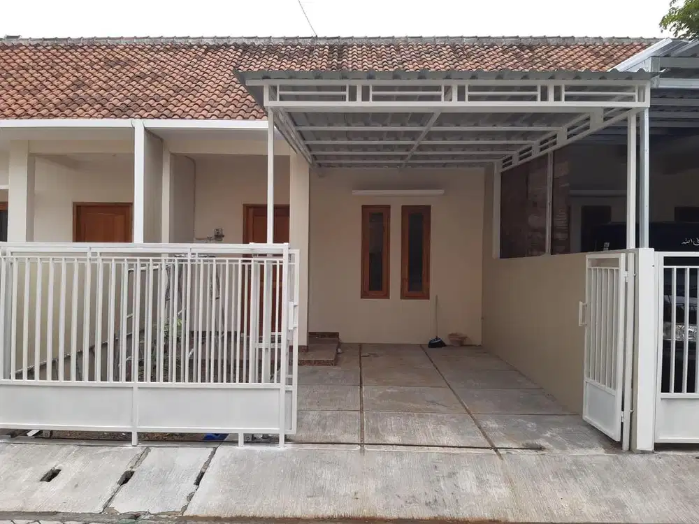 DIKONTRAKKAN RUMAH DEKAT STADION DAN SIMPANG LIMA PURWODADI