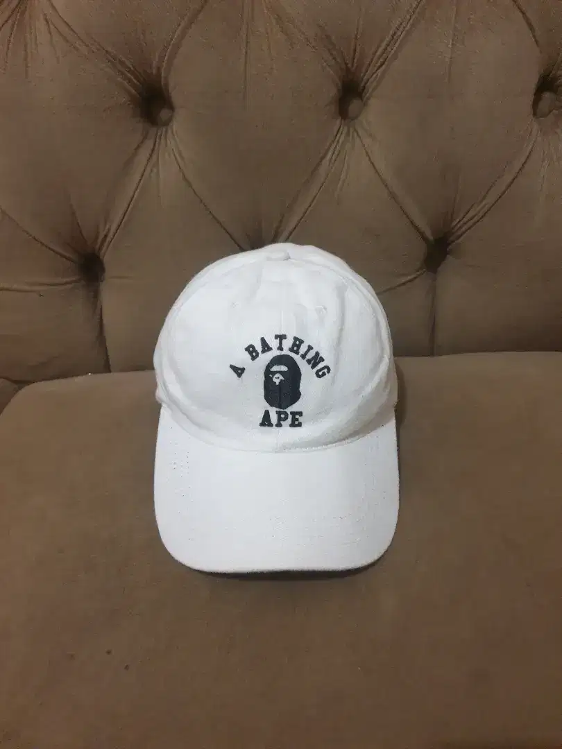 Mulus .authentic topi A bathing ape