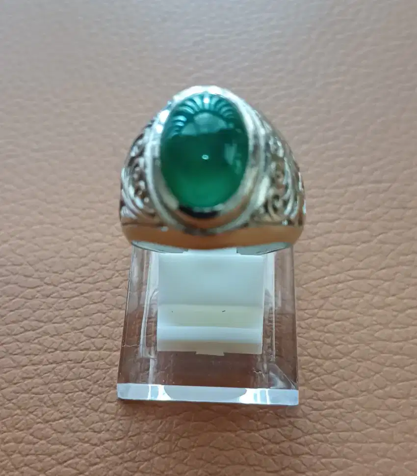 Cincin batu bacan doko gulau