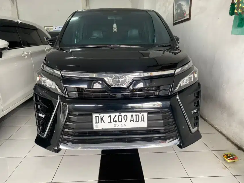 Toyota Voxy 2019 PMK Hitam Gress Pajak Panjang Sd Januari 2023 Terawat