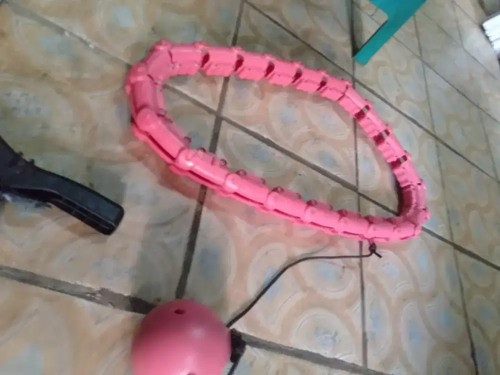 Se bh alat utk burung manjat bs muter kond normsl murah sj cpt dpt yah