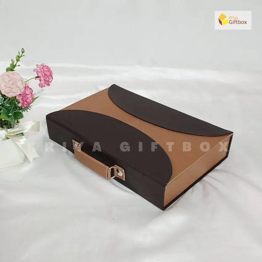 Box Album Foto Custom Bahan Kulit Imitasi Eksklusif Termurah