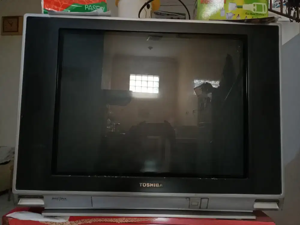TV Toshiba Bomba 29