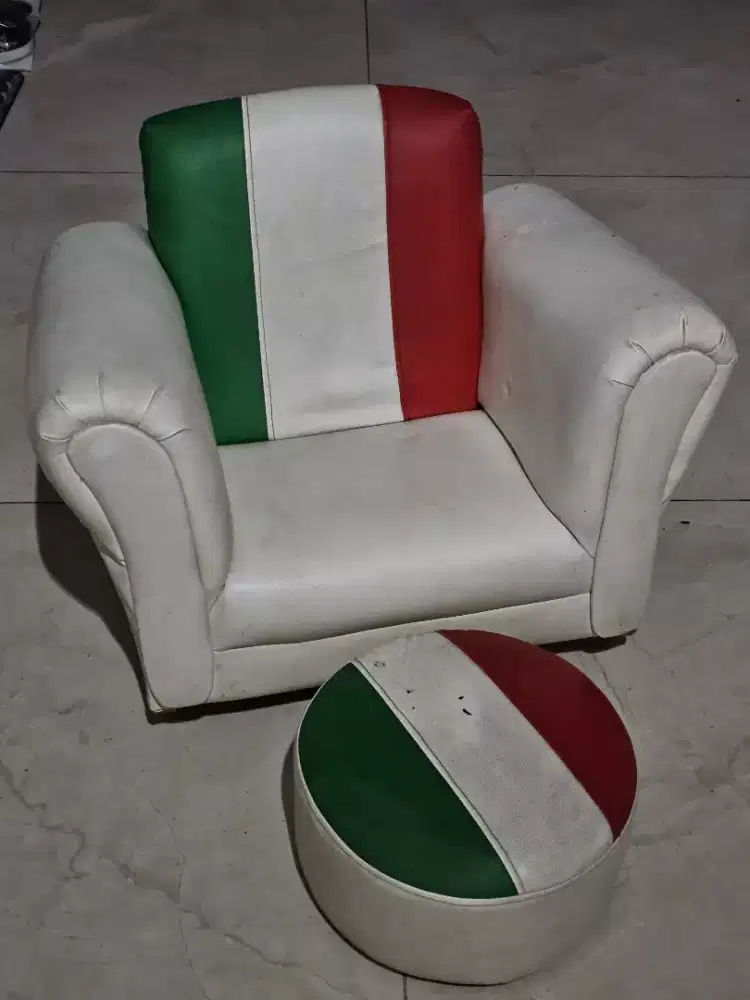 Kursi sofa goyang anak